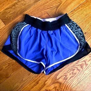 LULULEMON super squad shorts